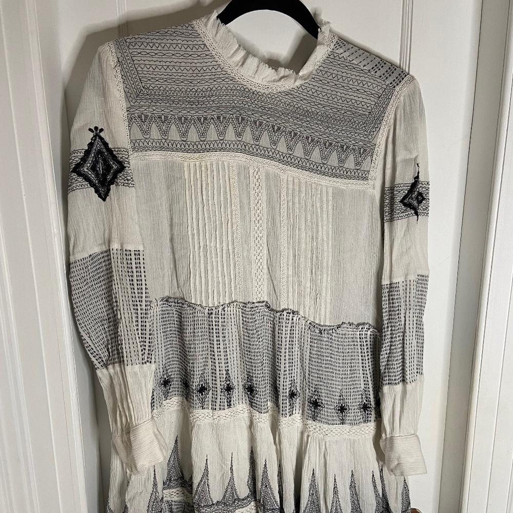 Zara crochet LS dress B&W size L